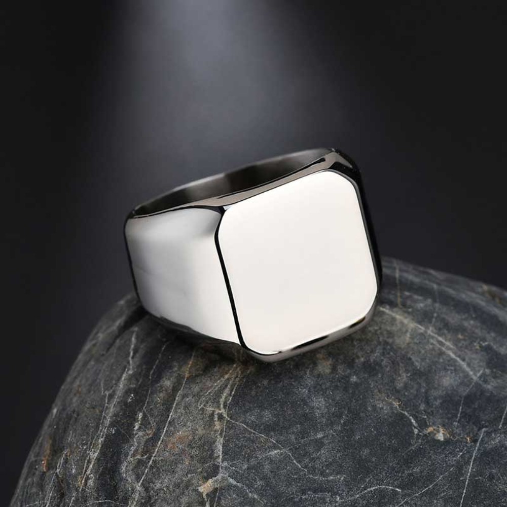 Custom Engraved Signet Ring