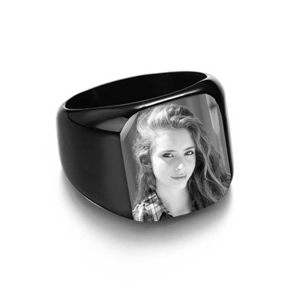Custom Engraved Signet Ring