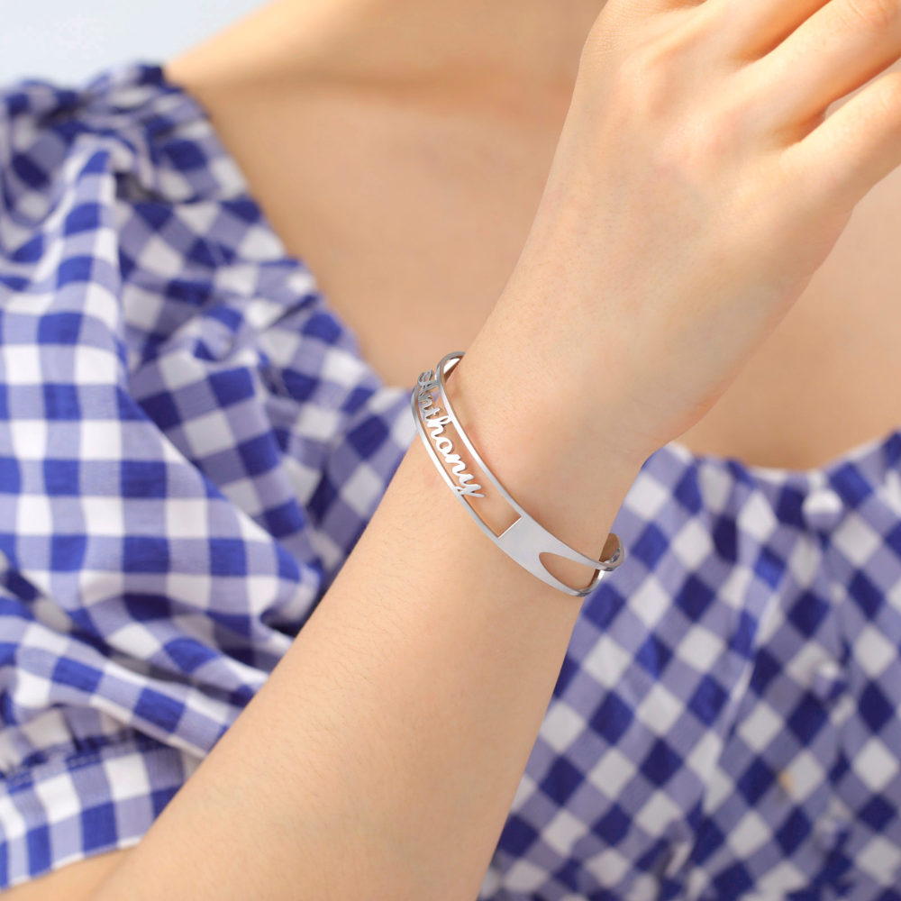 Oriva Custom Name Cuff Bracelet